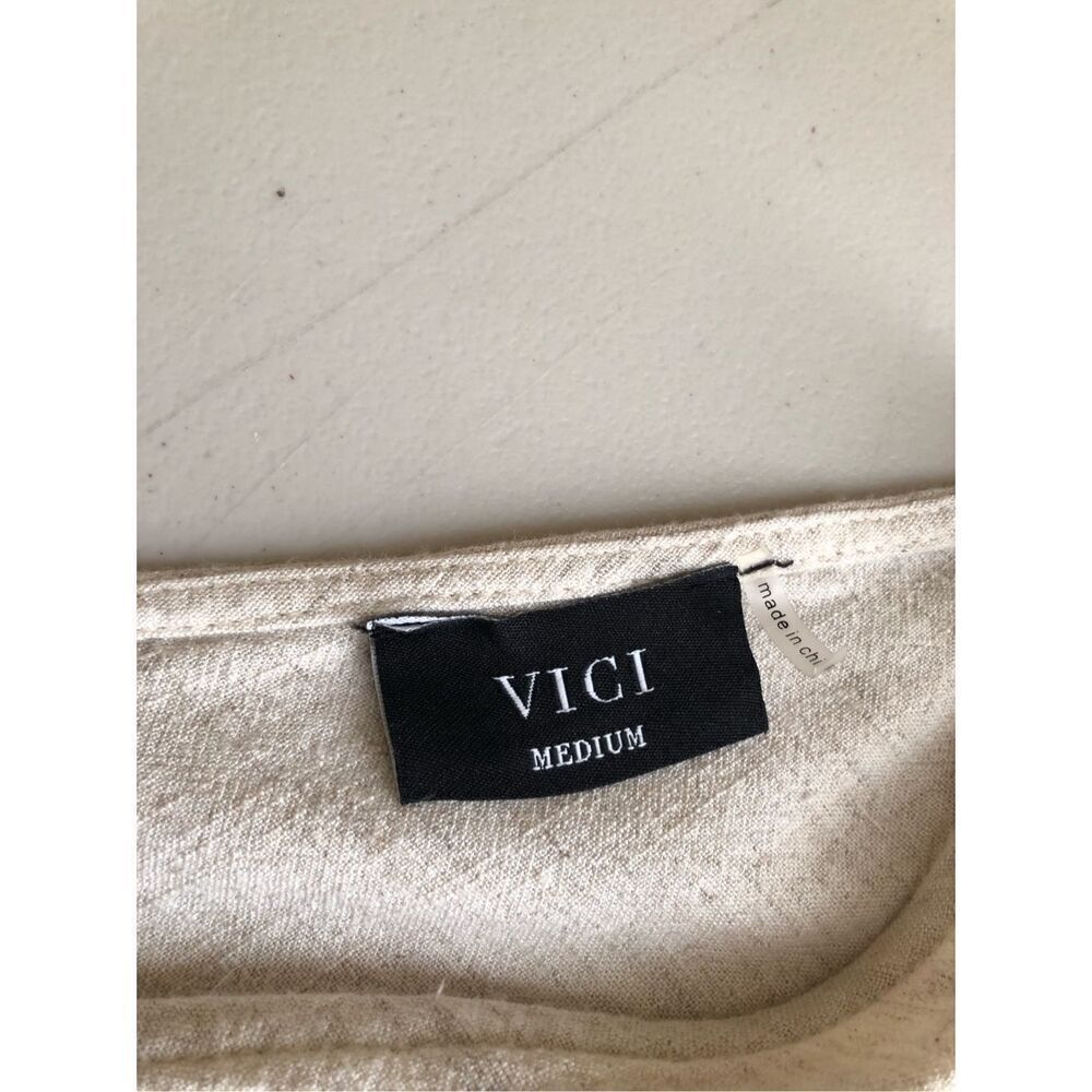 Vici Garned Pocketed Button Down Romper Size M - Picture 10 of 11